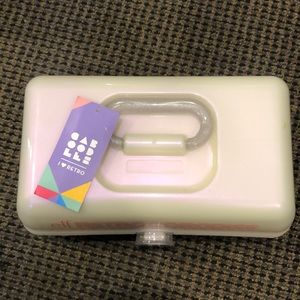 ELF Retro Paradise make up box with make up supplies